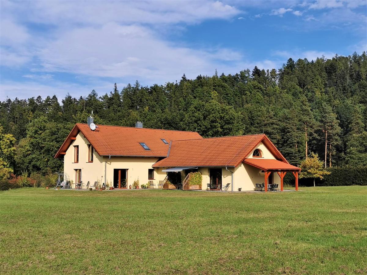 Penzion Hastrman Дудлеби Экстерьер фото
